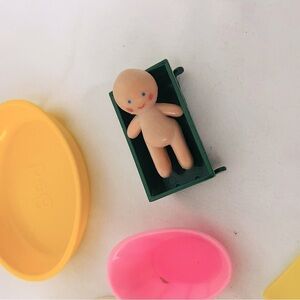 Vintage 1976 Holly Hobbie Amy Doll and Accessories EUC Rosebud Doll Carriage